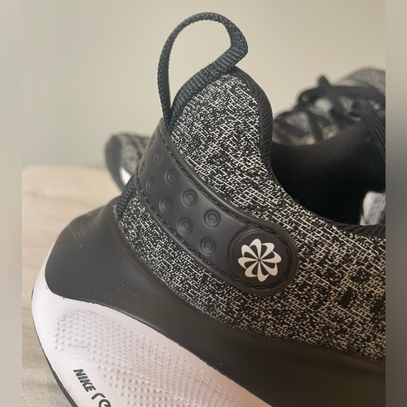 InfinityRN 4 Black /Grey Knit 👟 - Picture 7 of 11